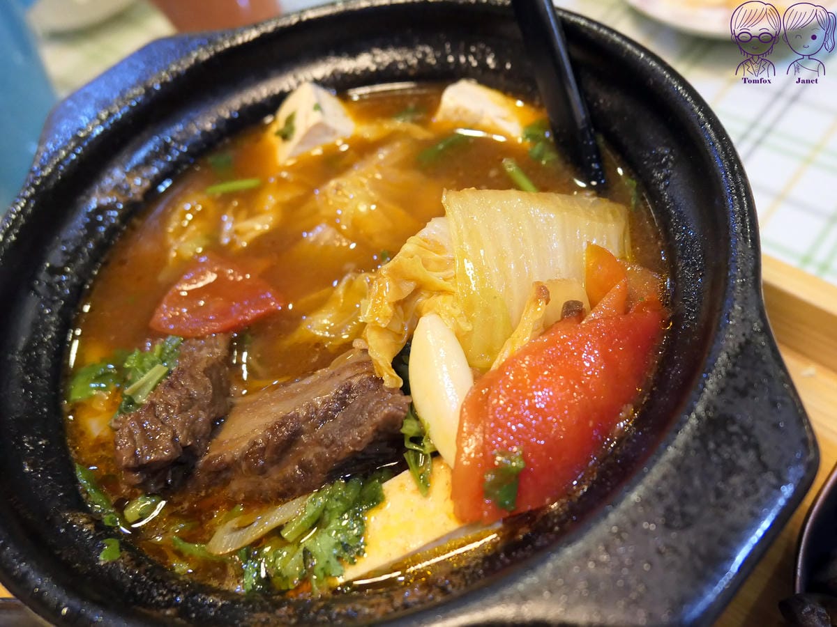 47 町固餐點坊 番茄牛腩鍋 番茄.jpg