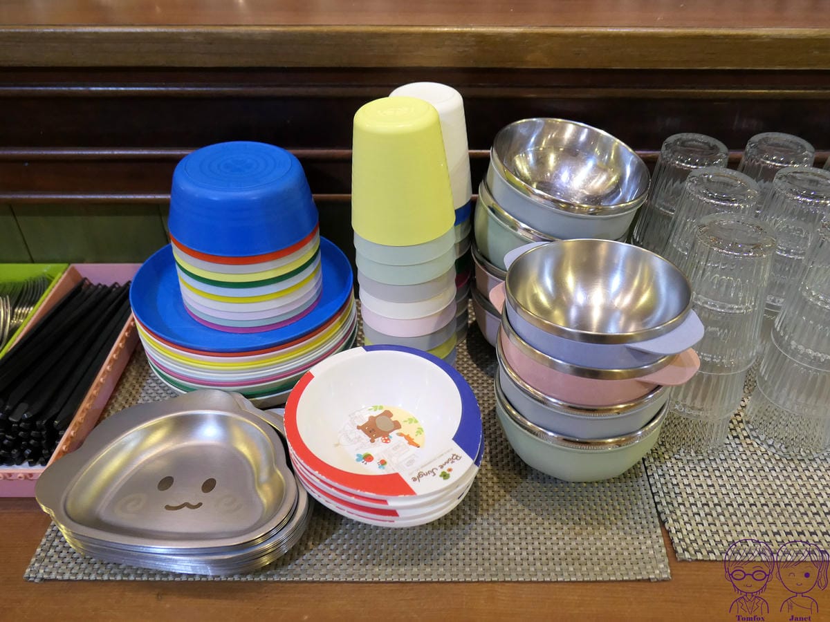 25 町固餐點坊 兒童餐具.jpg