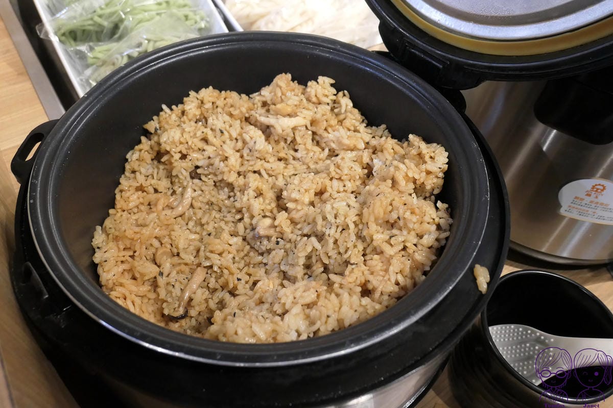 41 聚 自助吧 松露風野菇奶油炊飯.jpg 41 聚 自助吧 松露風野菇奶油炊飯.jpg