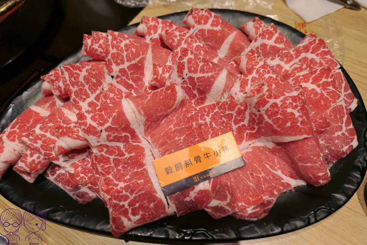 84 聚 澳洲穀飼無骨牛小排.jpg 84 聚 澳洲穀飼無骨牛小排.jpg