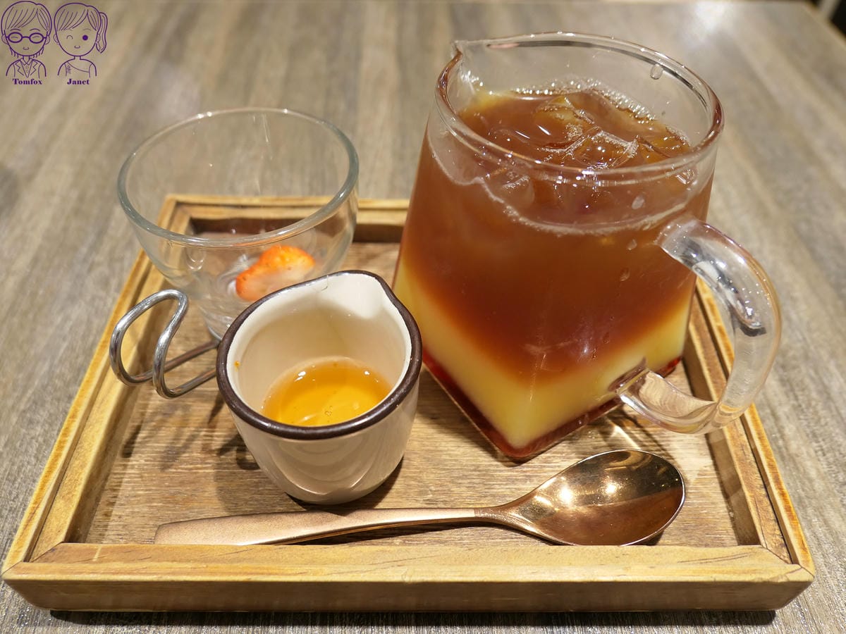 54 英格莉莉 水果茶(莓果).jpg