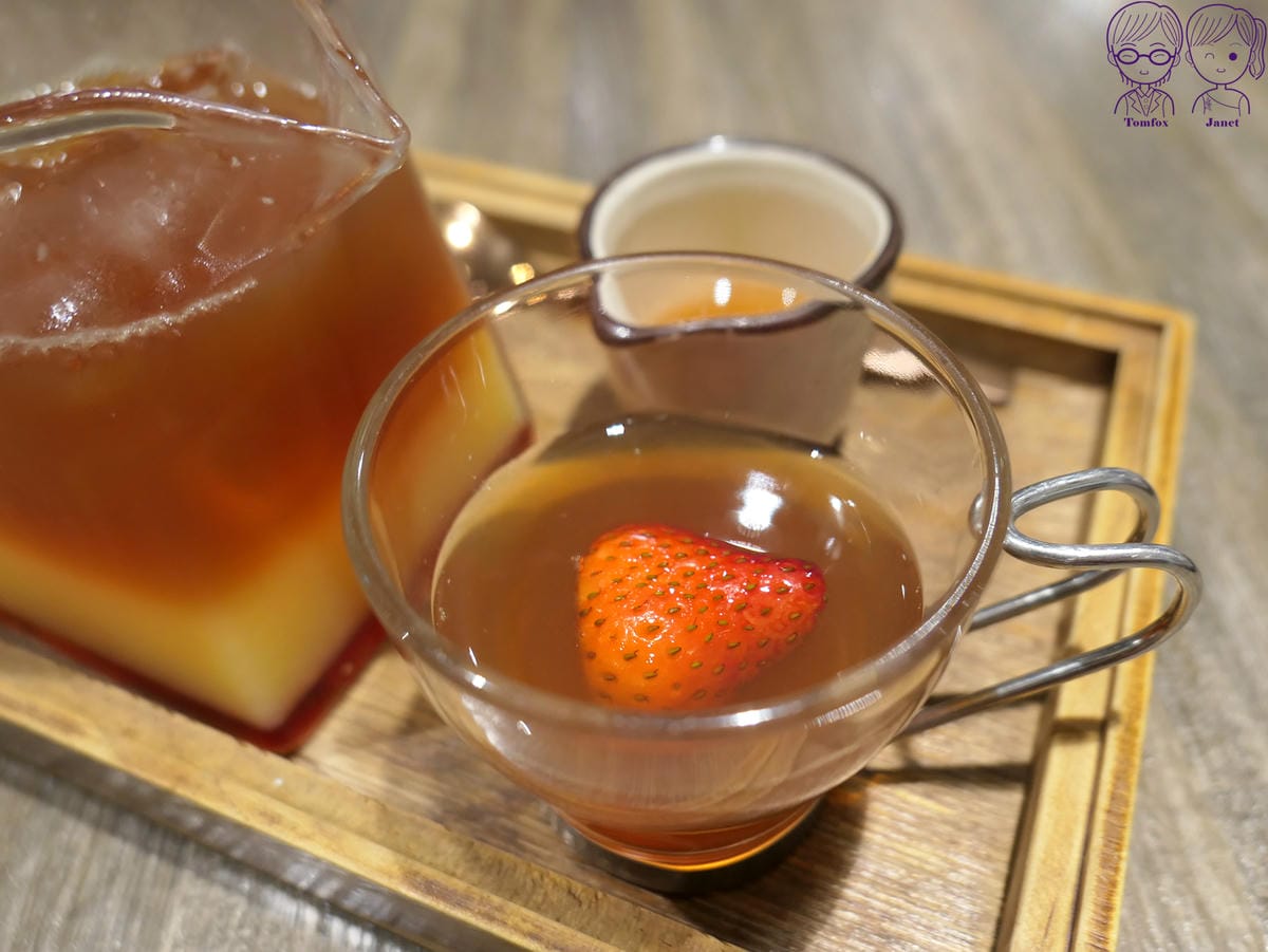 55 英格莉莉 水果茶(莓果).jpg