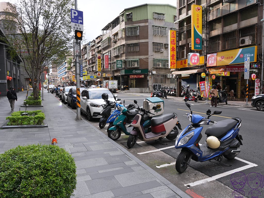 2 波赫士領地 停車格