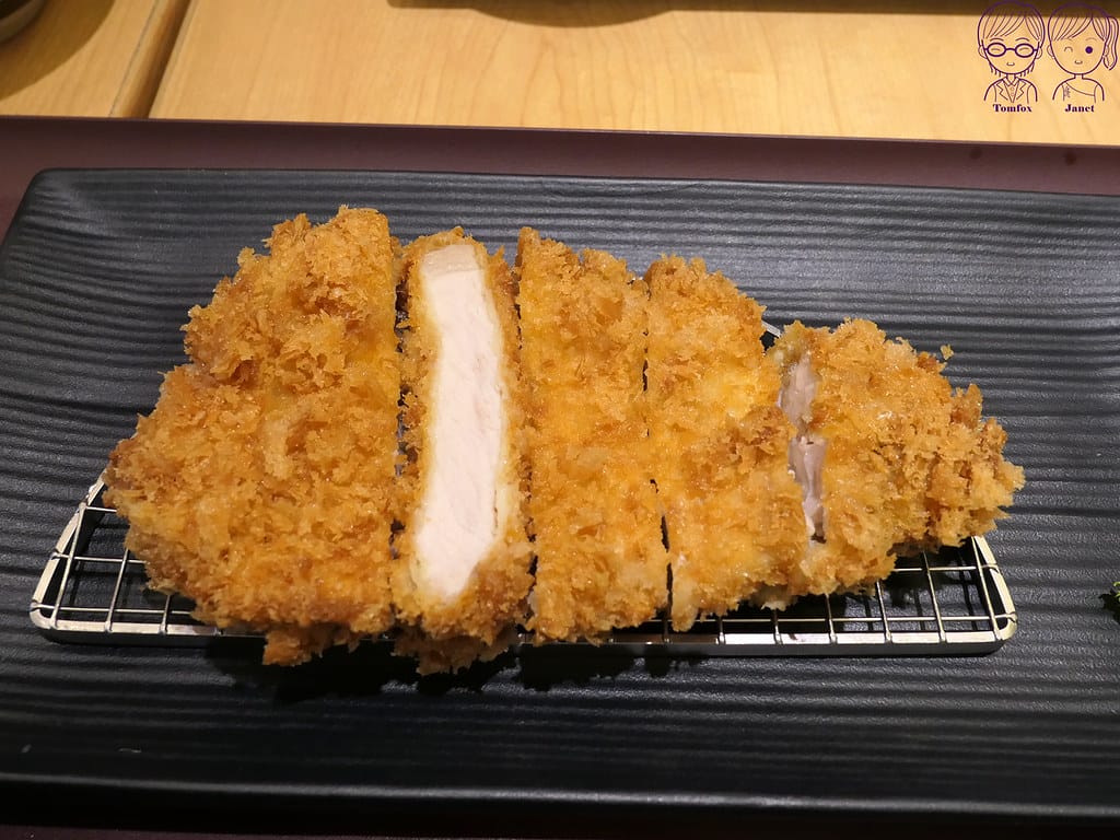 台北 - 勝博殿 日式豬排 高麗菜絲、醬菜、米飯、味噌湯 吃 50 勝博殿 里脊豬排套餐