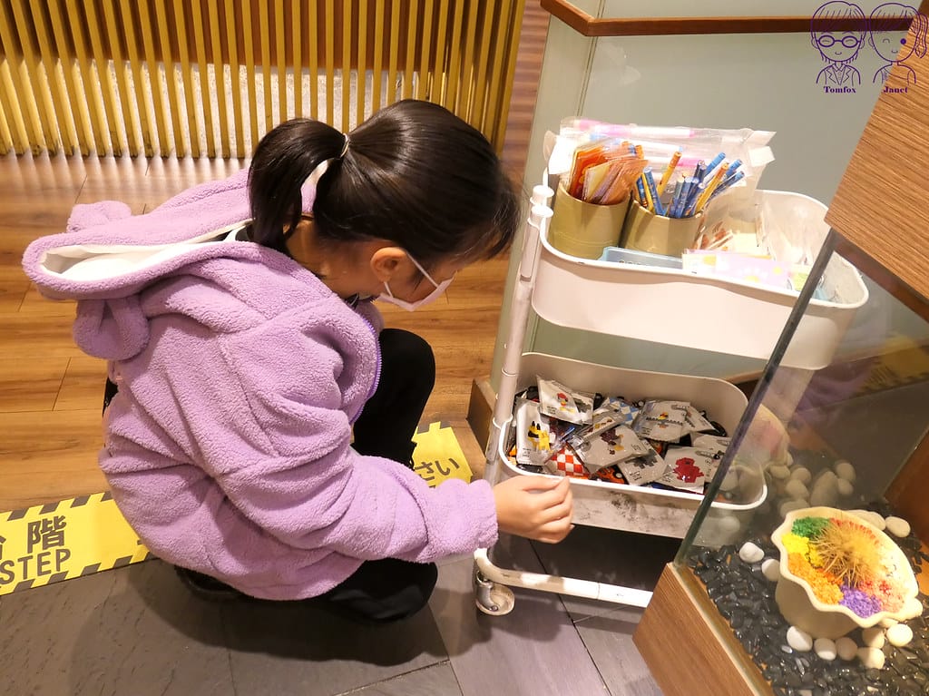 台北 - 勝博殿 日式豬排 高麗菜絲、醬菜、米飯、味噌湯 吃 43 勝博殿 兒童餐 小禮物