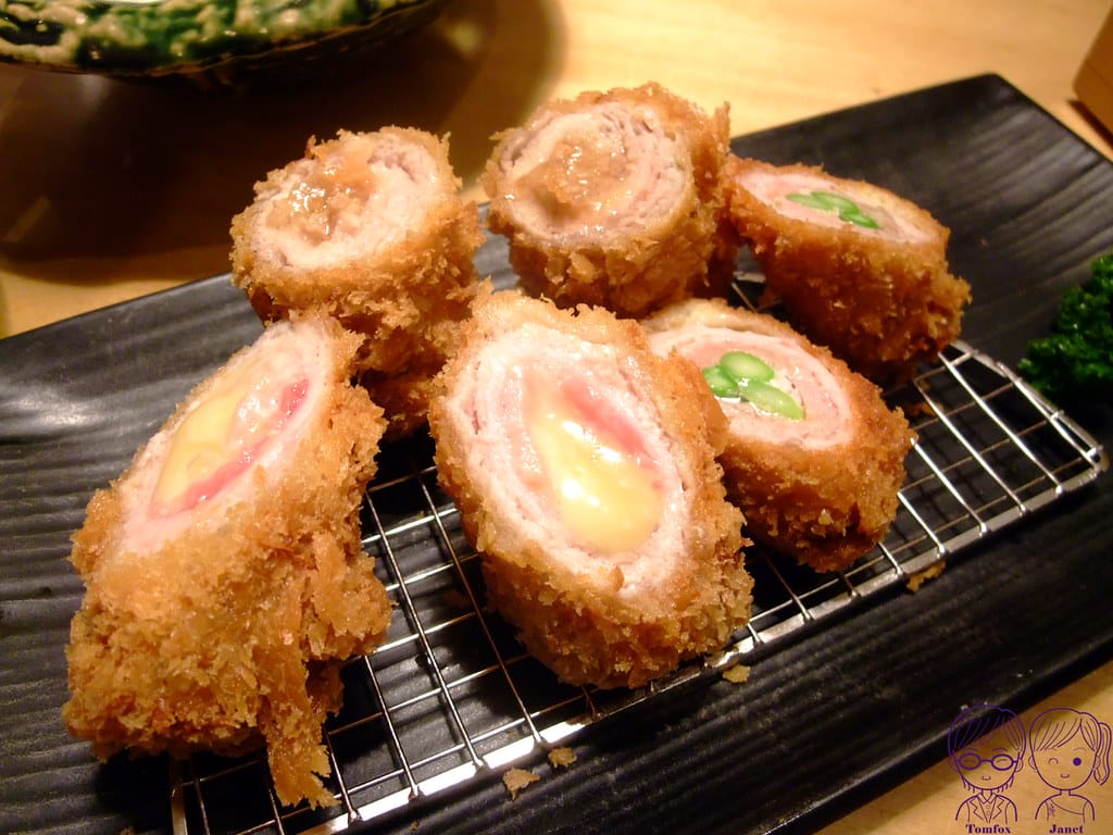 台北 - 勝博殿 日式豬排 高麗菜絲、醬菜、米飯、味噌湯 吃 54 勝博殿 三彩豬排卷套餐