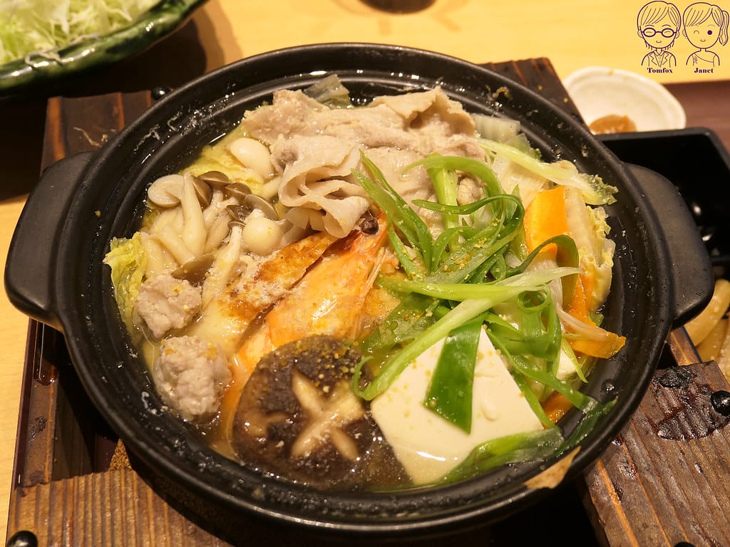 台北 - 勝博殿 日式豬排 高麗菜絲、醬菜、米飯、味噌湯 吃 34 勝博殿 高知柚子塩豬肉鍋