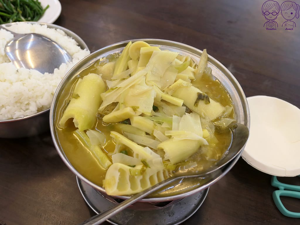 宜蘭五結 - 百匯窯烤雞餐廳 十大好食 江振誠 免費停車 22 百匯窯烤雞 雞油燜竹筍