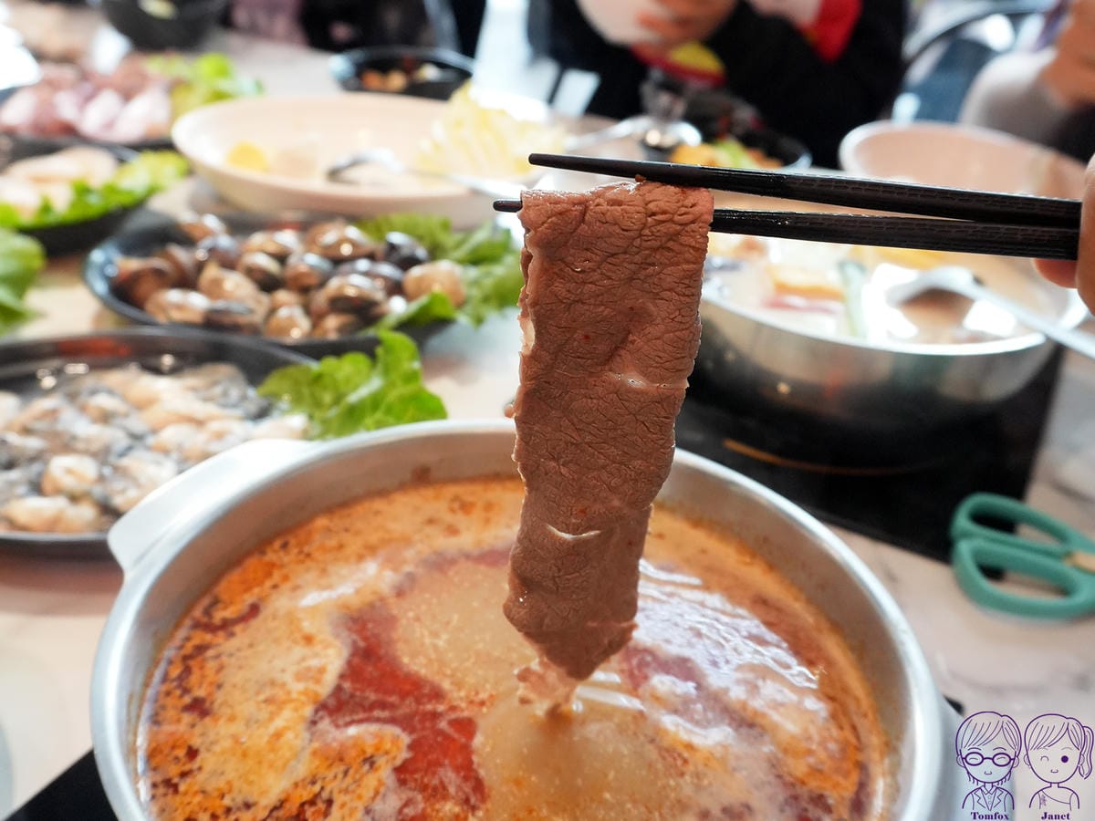 37 韓哥哥石頭火鍋 麻辣牛奶鍋.jpg