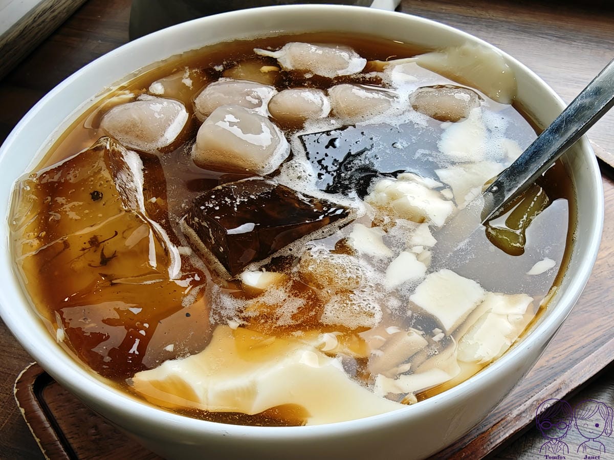 21 澎湃豆花 林口店 嫩豆花.jpg