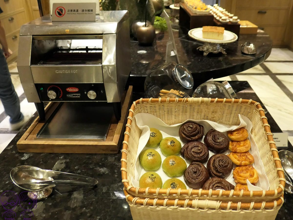 67 萬豪GardenKitchen 烤麵包.jpg