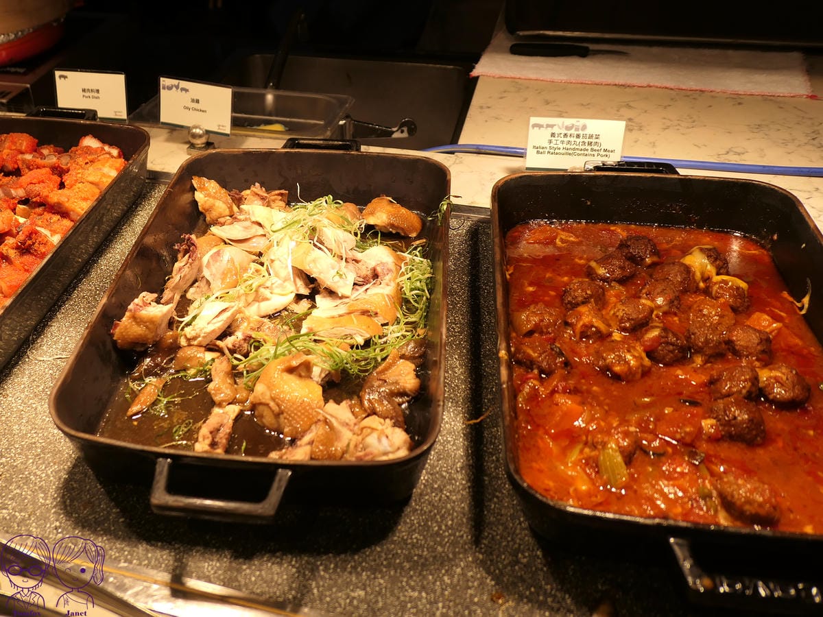36 萬豪GardenKitchen 環球熱食 油雞.jpg