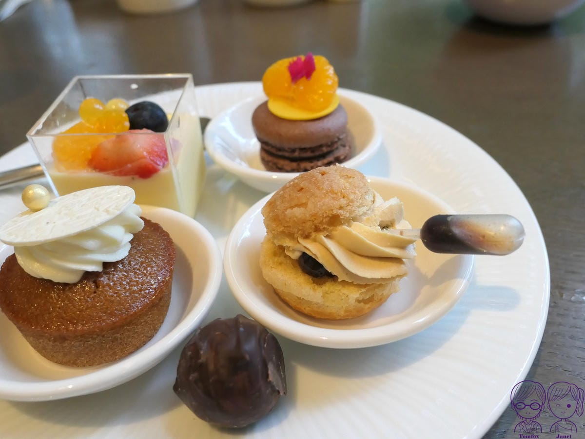 62 萬豪GardenKitchen 甜點 泡芙.jpg