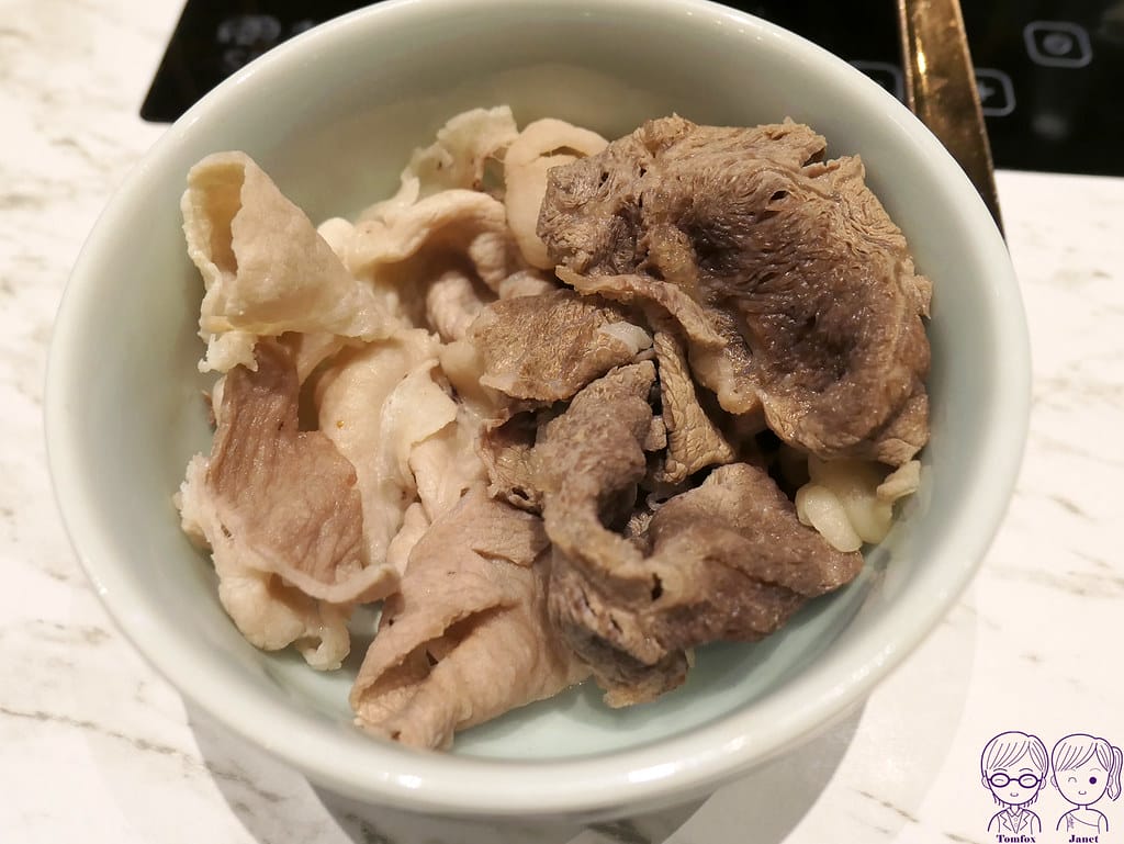 54 爽爽 台中太平 肉