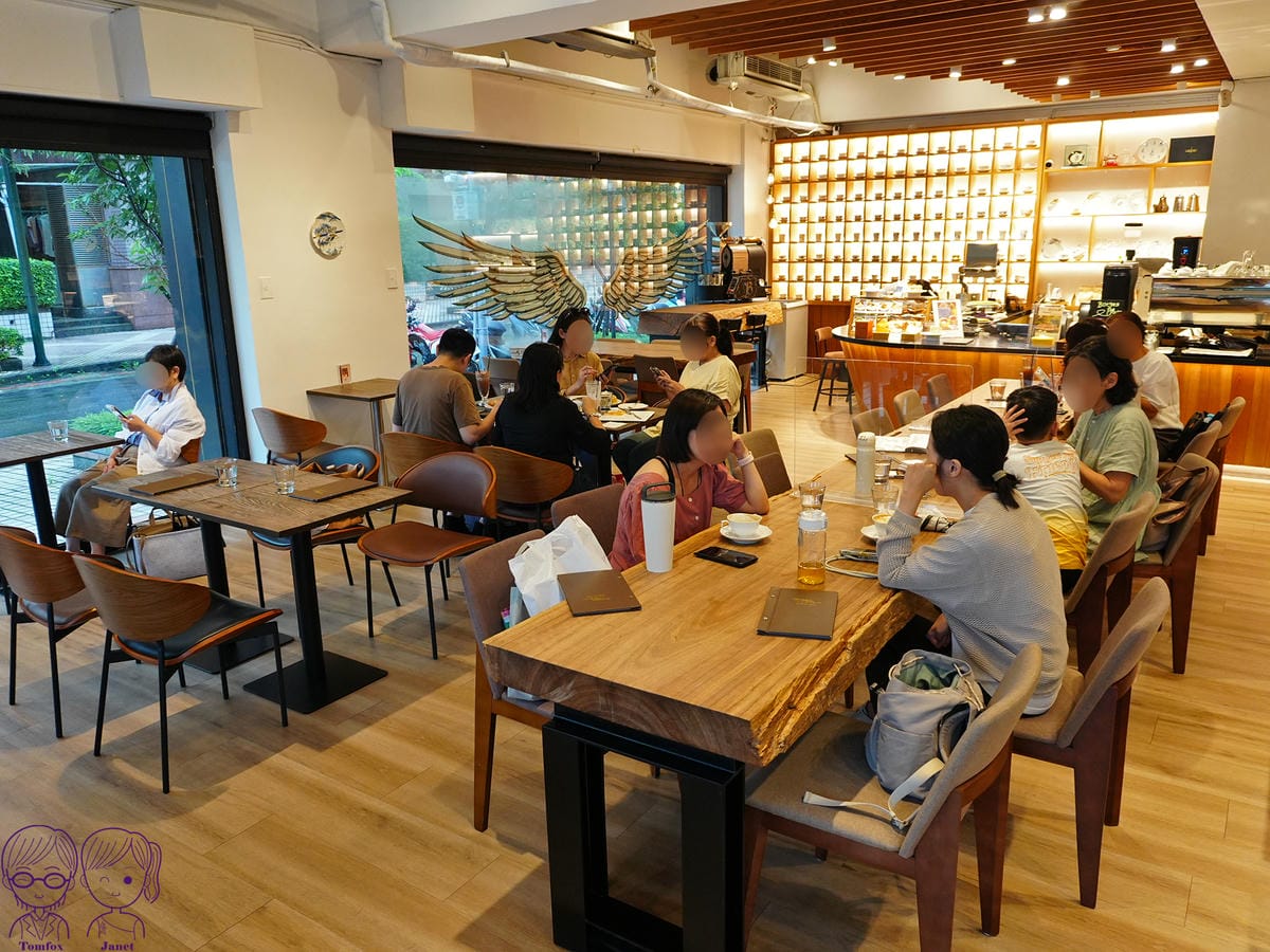 4 波赫士領地 明水店 店內.jpg 4 波赫士領地 明水店 店內.jpg