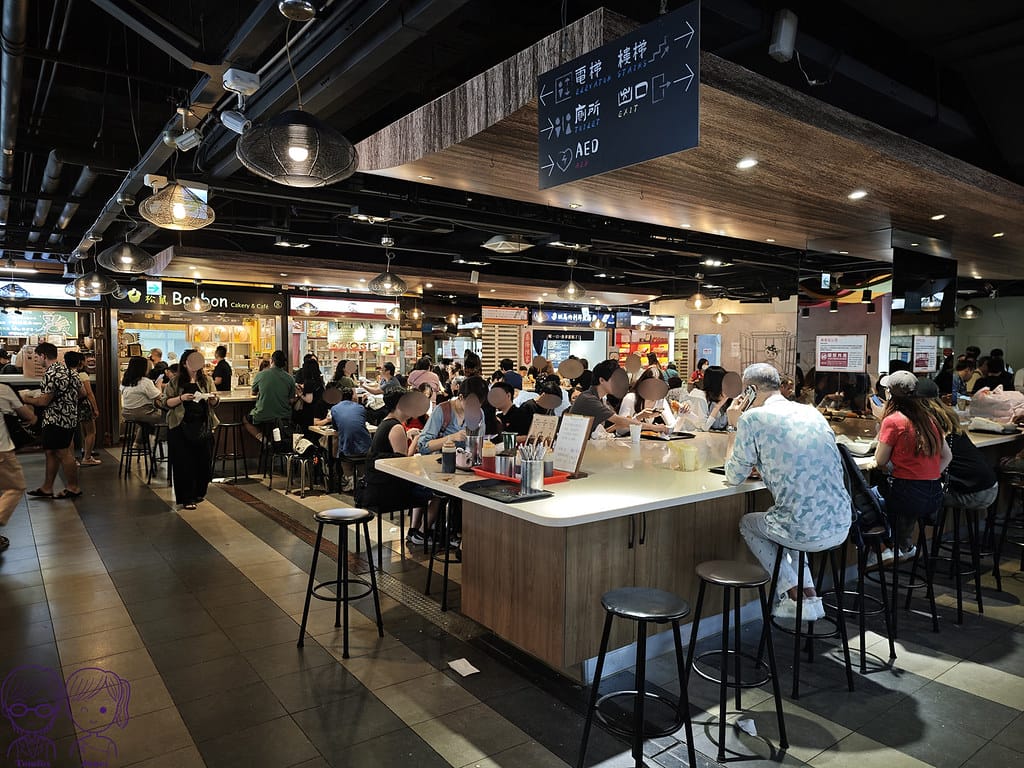 阜杭豆漿 米其林必比登推薦 台北必吃傳統早餐 華山市場人氣排 12 阜杭豆漿 內用座位