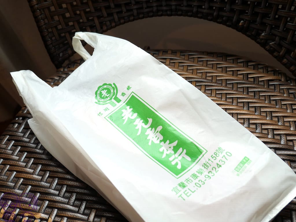 老元香本行 百年餅舖 牛舌餅 宜蘭拌手禮推薦 17 老元香本行 市場