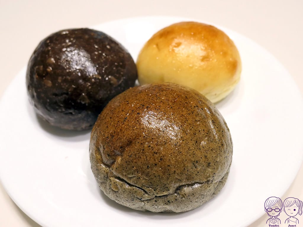 45 丰里烘焙 極黑芝麻包