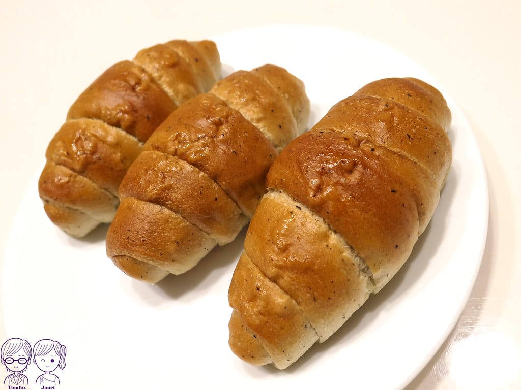 34 丰里烘焙 松露鹽可頌