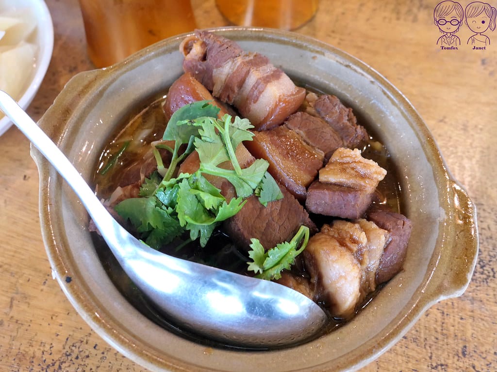 33 Amajia阿嬤家 阿嬤ㄟ滷肉
