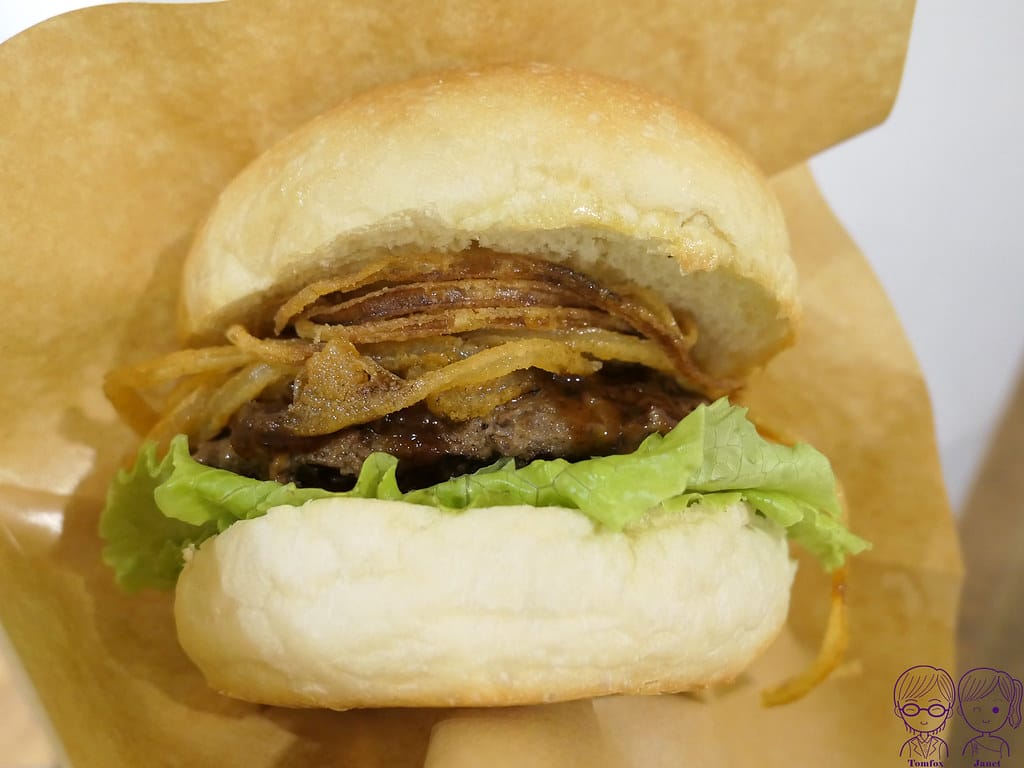 24 waku waku burger 炸洋蔥富士山牛肉堡 漢堡紙