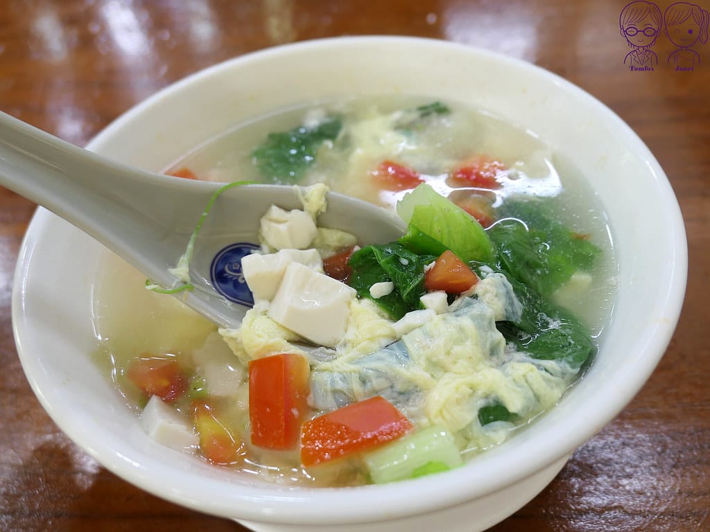 37 十一街 翠玉豆腐蛋花湯