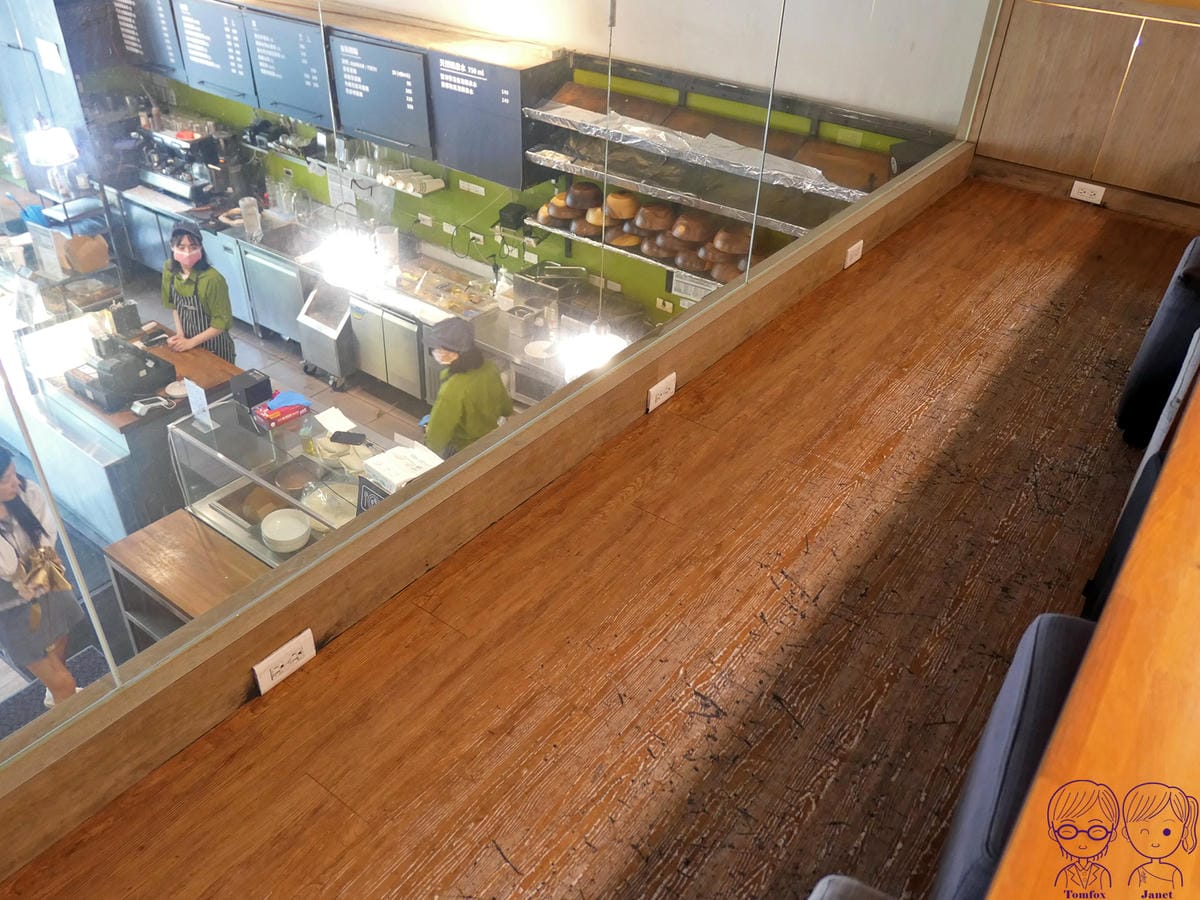 13 覺旅咖啡 西湖店 免費插座、 Wi-Fi.jpg