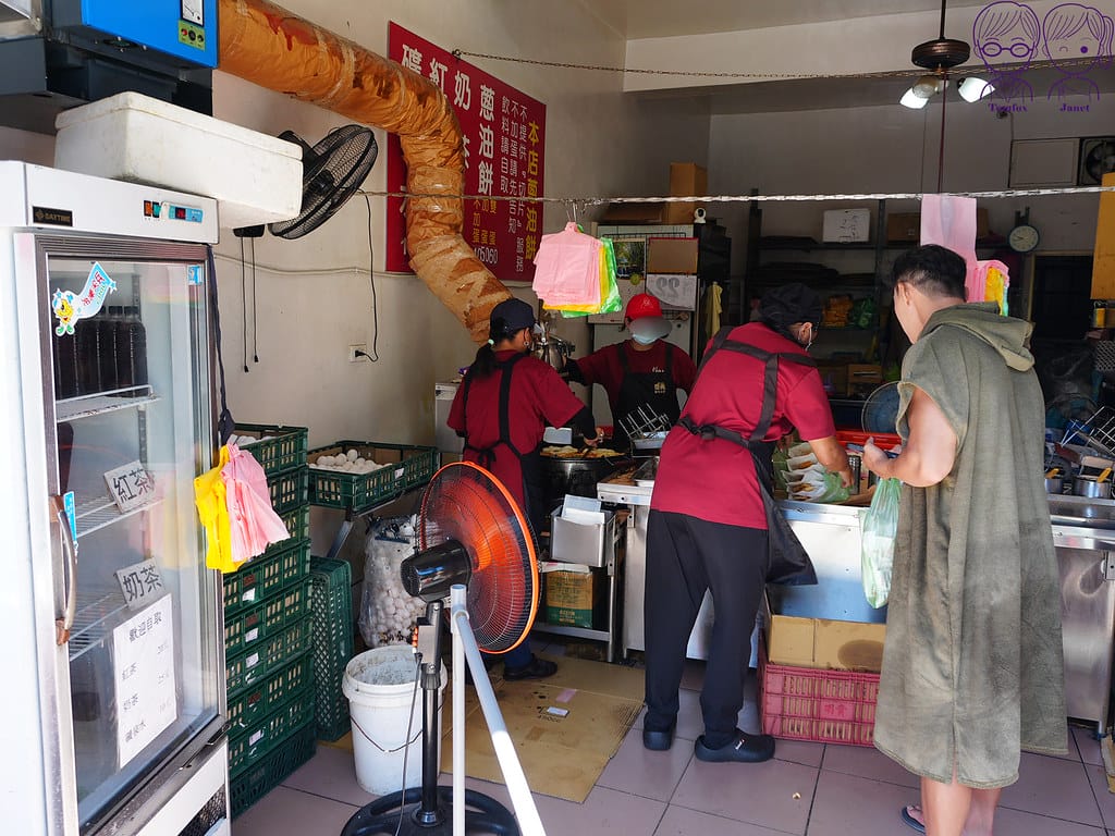 4 頂埔阿嬤蔥油餅