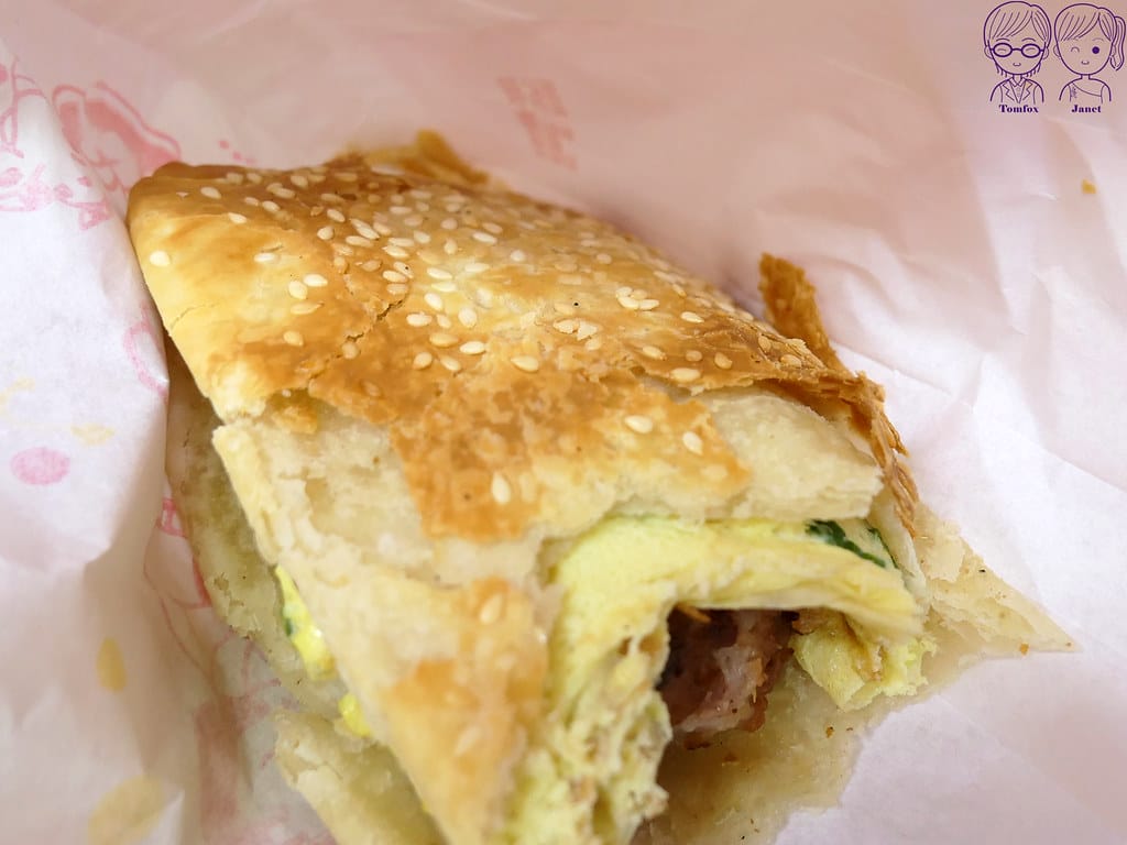 25 秦小姐豆漿店 獅子頭蛋燒餅
