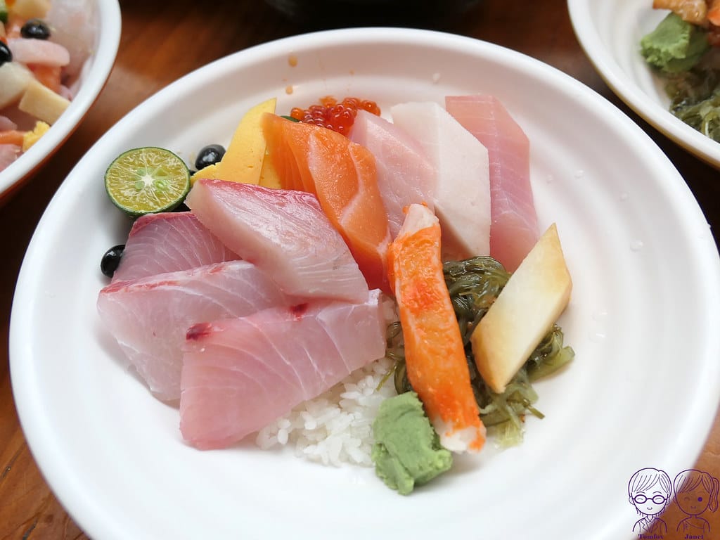 24 三多屋爸爸嘴 生魚片蓋飯