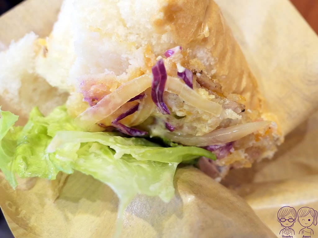 34 WOW瓦屋餐廚 起司豬肉潛艇堡
