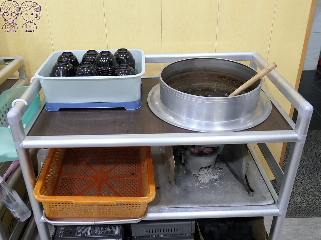 阿國海鮮 預約制無菜單料理 炭火黑糖桂圓粉圓喝到飽 宜蘭壯圍 7 阿國海鮮 黑糖桂圓粉圓