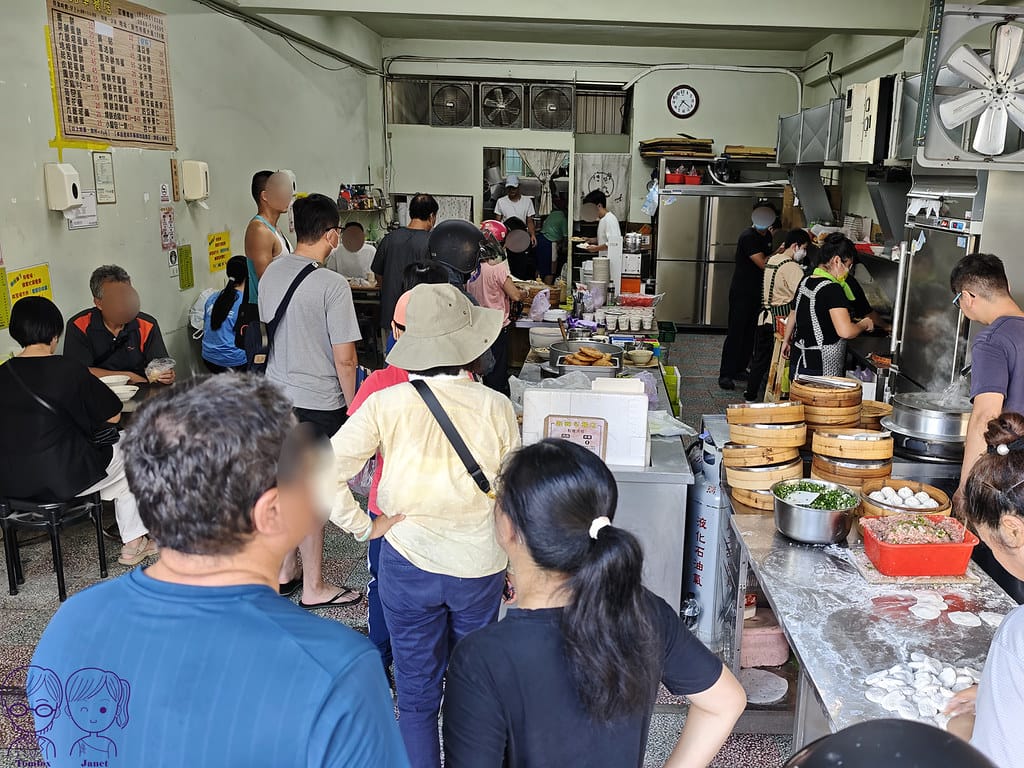 新銘早餐店 新竹南大路高人氣小籠包、蛋餅、蔥油餅 排隊傳統早 5 新銘早餐店 排隊