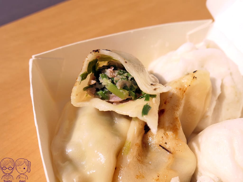 新銘早餐店 新竹南大路高人氣小籠包、蛋餅、蔥油餅 排隊傳統早 37 新銘早餐店 鍋貼