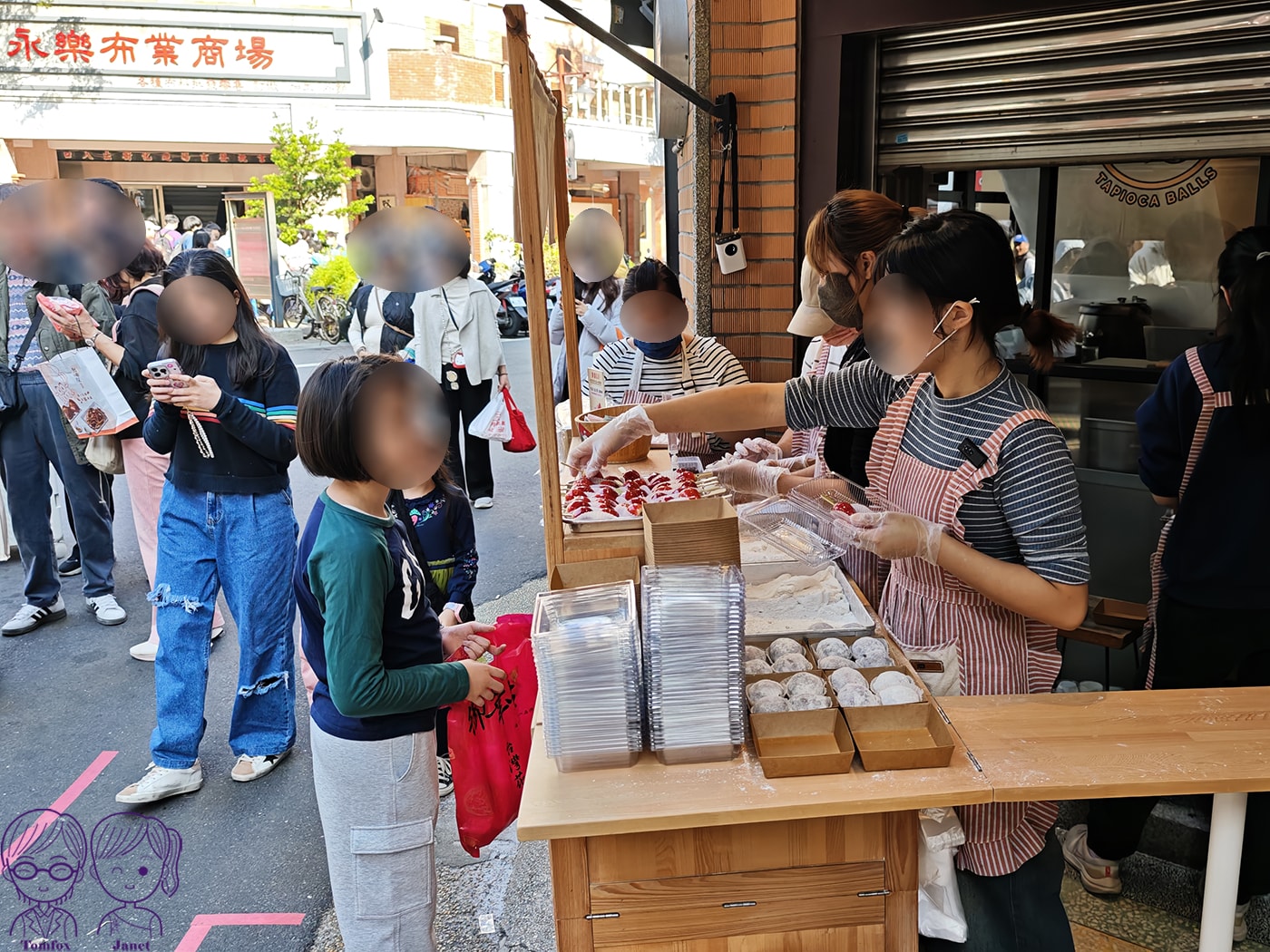迪化街草莓大福推薦 | 草莓季限定 RULI路力草莓大福+草莓糖葫蘆 | 好吃嗎？排隊心得分享
