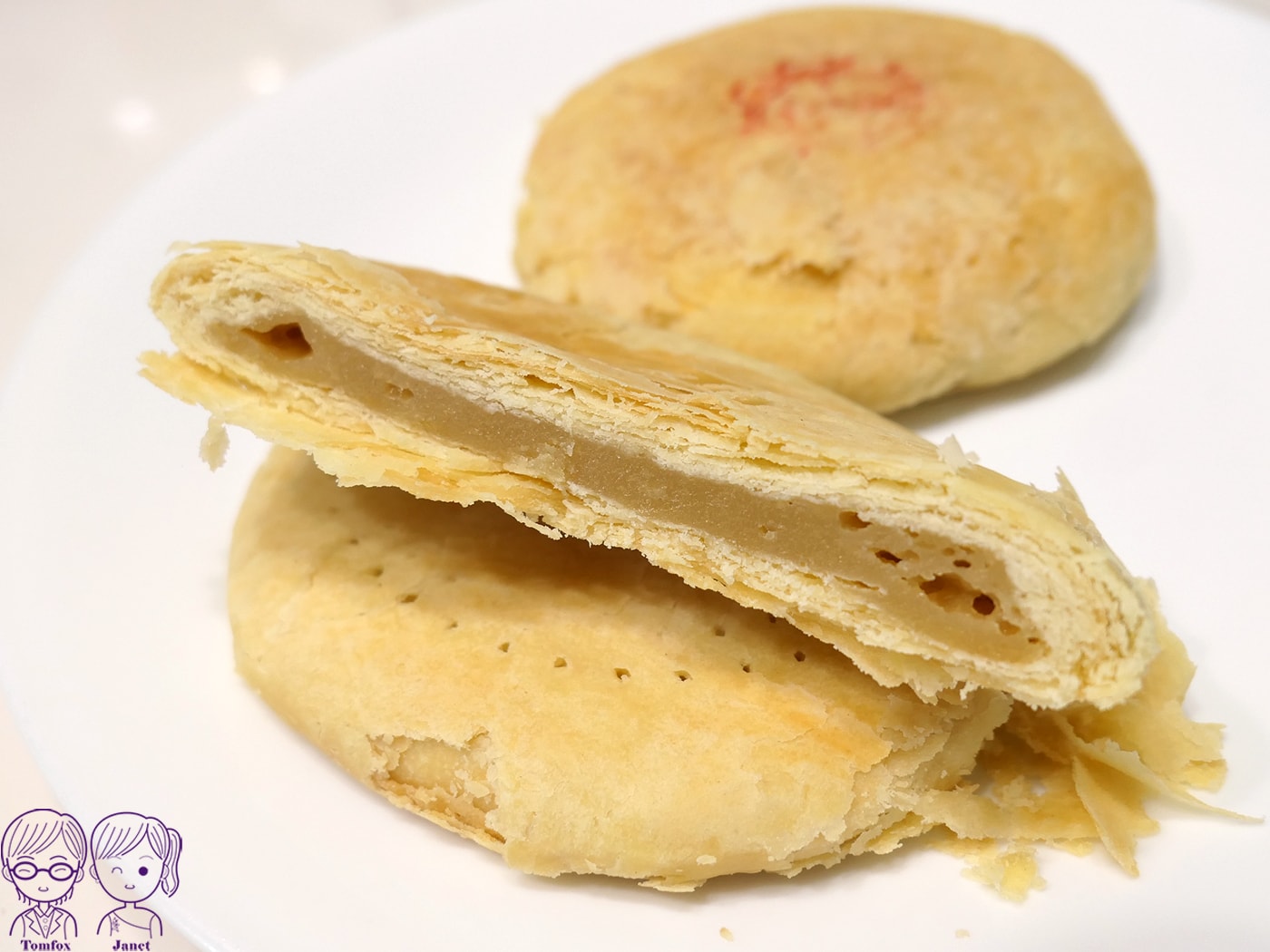 新莊廟街百年老店｜老順香餅店 全台最古老金牌鳳梨酥+鹹光餅創始店