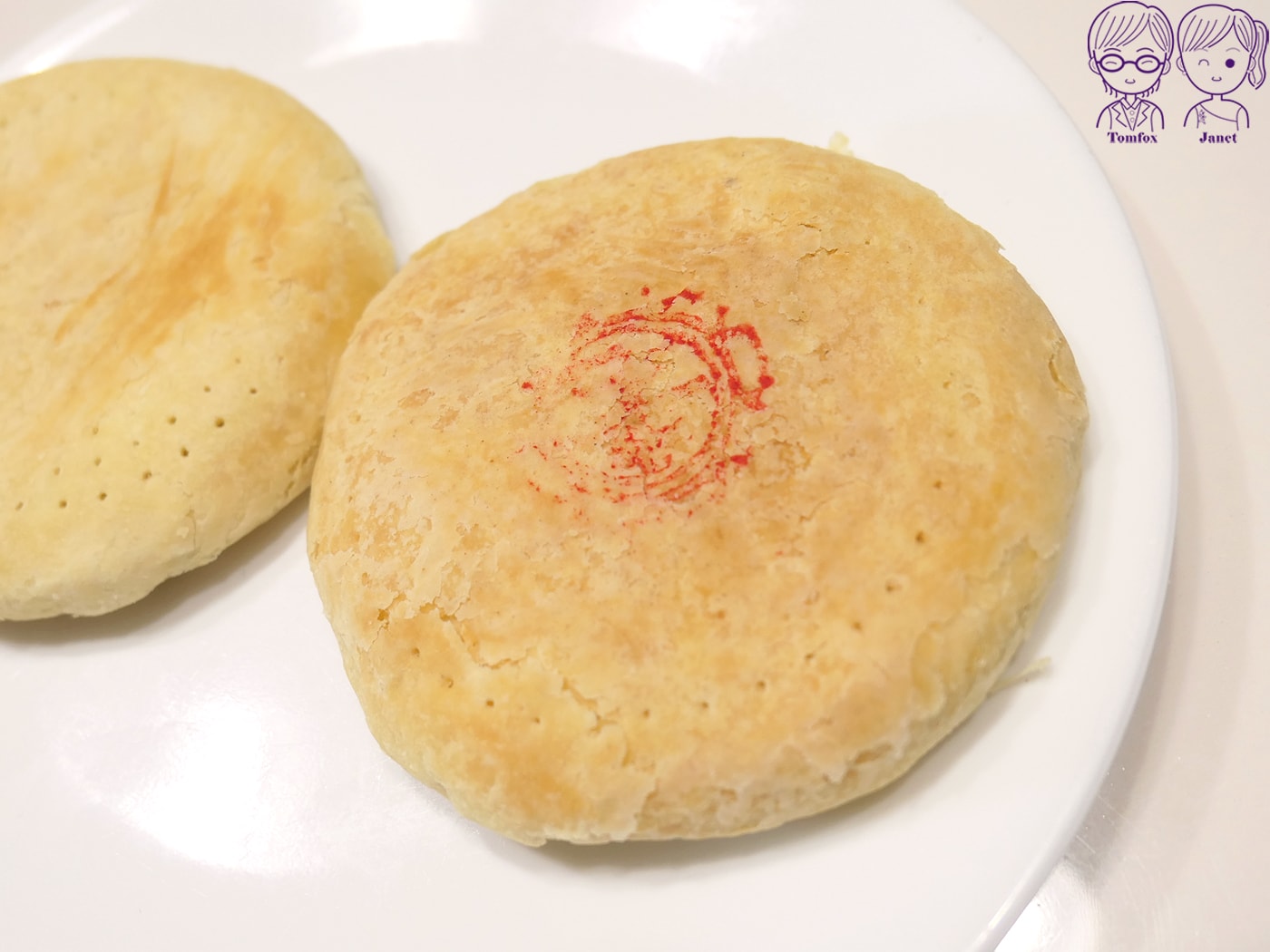 新莊廟街百年老店｜老順香餅店 全台最古老金牌鳳梨酥+鹹光餅創始店