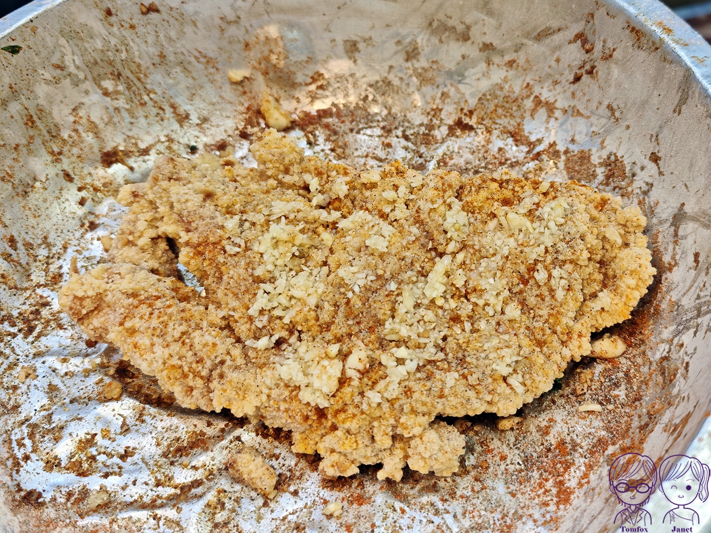 【新莊福壽街美食】山佳蒜味雞排｜巷弄隱藏版爆量蒜丁！高 CP 值宵夜推薦