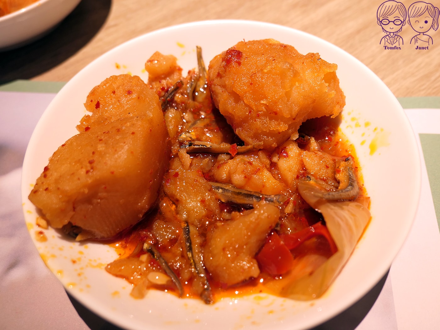 新莊美食推薦|宏匯廣場《豆腐村》韓式嫩豆腐煲,小菜、飲料、豆腐霜淇淋吃到飽,附兒童餐、素食鍋 - 第28張圖 新莊美食推薦|宏匯廣場《豆腐村》韓式嫩豆腐煲,小菜、飲料、豆腐霜淇淋吃到飽,附兒童餐、素食鍋