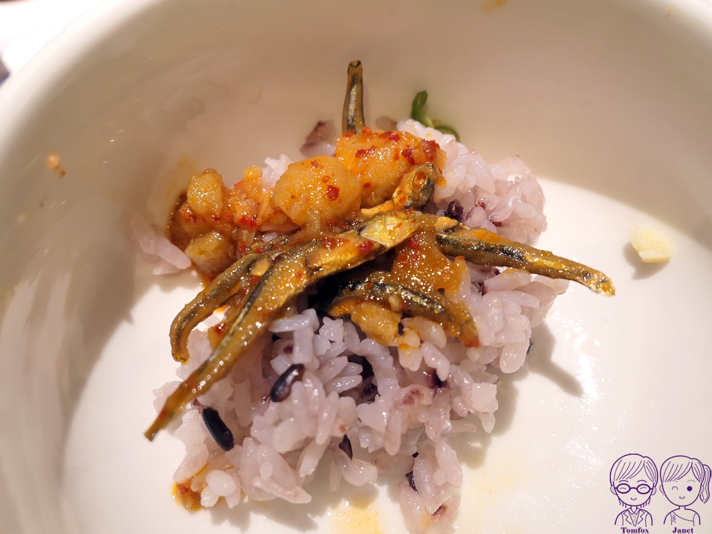 新莊美食推薦|宏匯廣場《豆腐村》韓式嫩豆腐煲,小菜、飲料、豆腐霜淇淋吃到飽,附兒童餐、素食鍋 - 第29張圖 新莊美食推薦|宏匯廣場《豆腐村》韓式嫩豆腐煲,小菜、飲料、豆腐霜淇淋吃到飽,附兒童餐、素食鍋