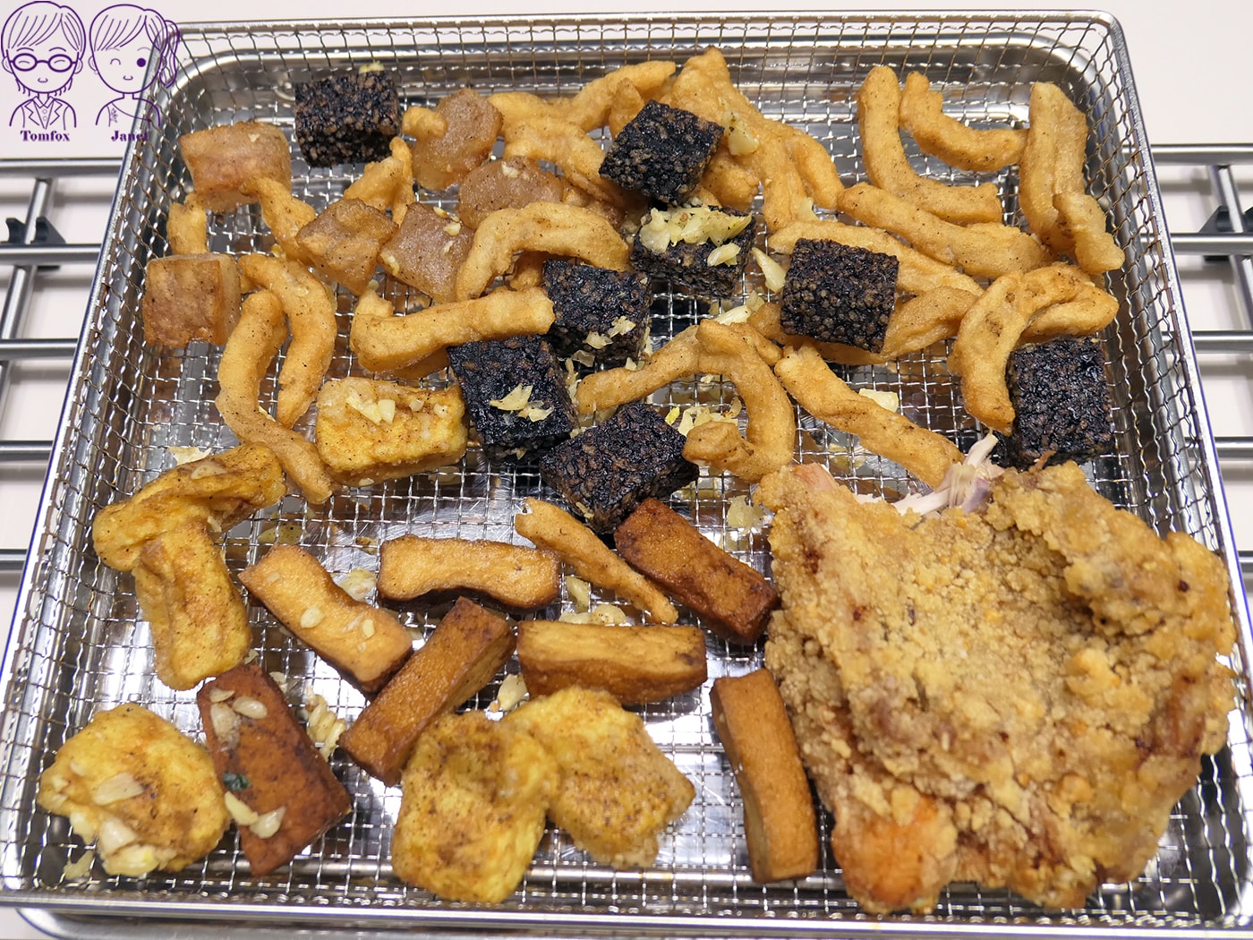 【新莊福壽街美食】山佳蒜味雞排｜巷弄隱藏版爆量蒜丁！高 CP 值宵夜推薦