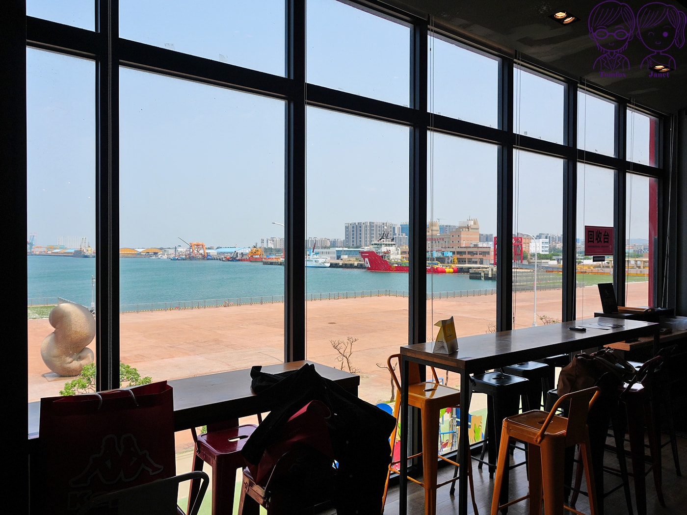 台中三井OUTLET咖啡廳推薦｜ROSE HOUSE CAFÉ 180度港景第一排！超厚三層舒芙蕾必吃