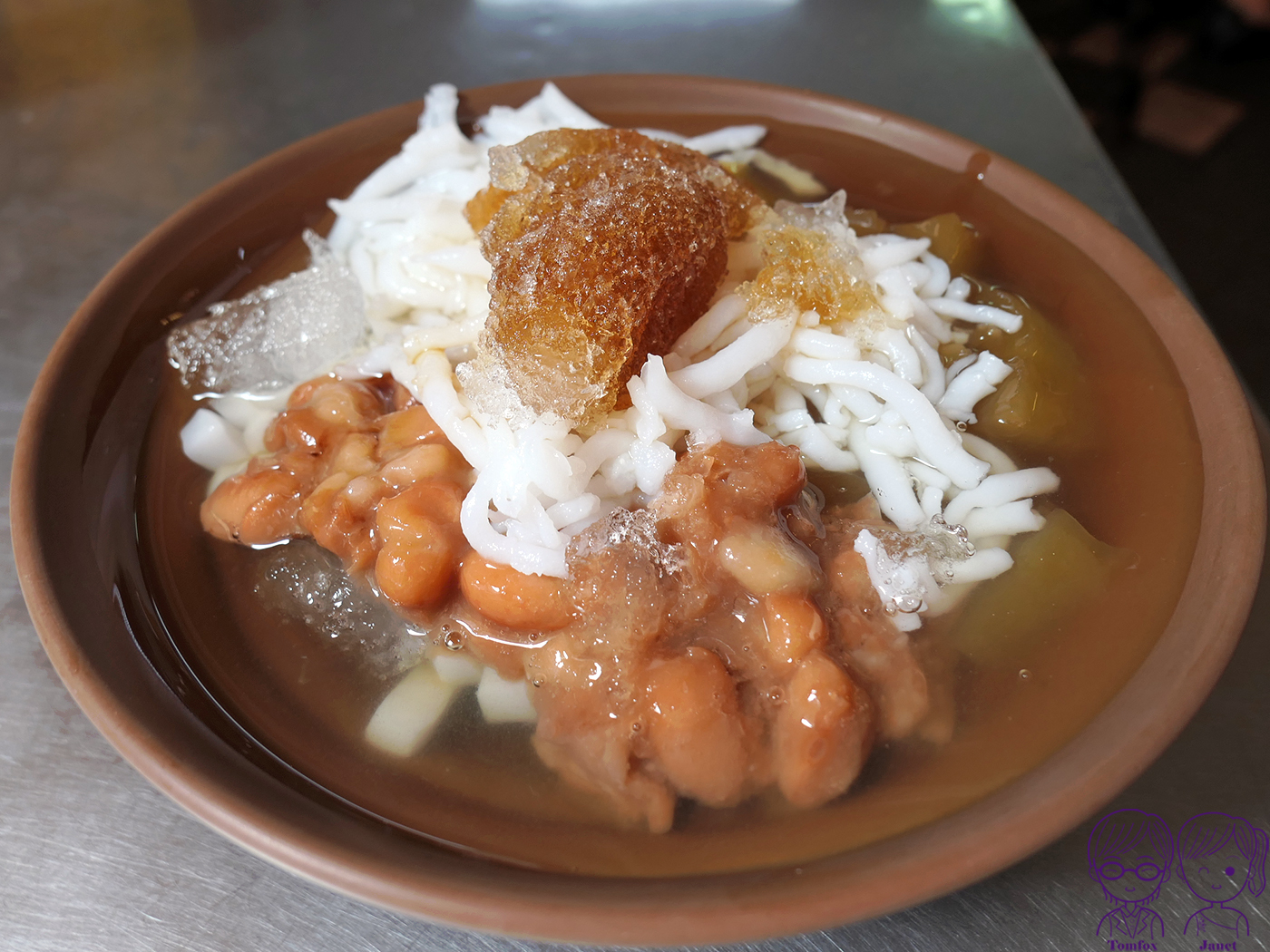 台北後車站美食｜華陰街《古早味冰/素麵線》：日本人也推薦的素食麵線與手工米苔目冰