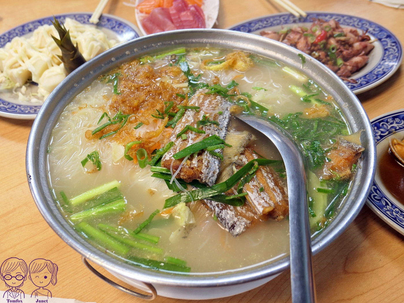 貢寮美食|黑白毛海鮮:澳底漁港人氣老店!專屬漁船直送、附停車場 - 第30張圖 貢寮美食|黑白毛海鮮:澳底漁港人氣老店!專屬漁船直送、附停車場