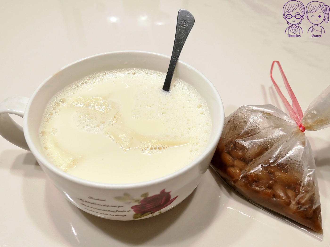 新莊宏泰市場美食|恩曄傳統豆漿豆花,20元大碗豆漿豆花,在地人氣銅板早餐 - 第8張圖 新莊宏泰市場美食|恩曄傳統豆漿豆花,20元大碗豆漿豆花,在地人氣銅板早餐