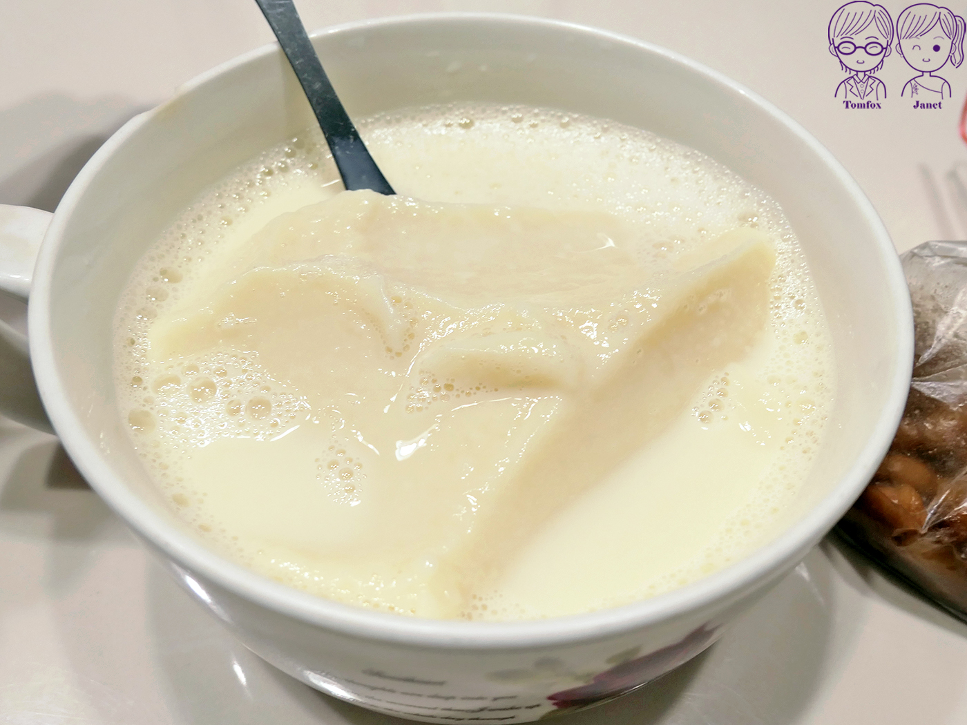 新莊宏泰市場美食|恩曄傳統豆漿豆花,20元大碗豆漿豆花,在地人氣銅板早餐 - 第9張圖 新莊宏泰市場美食|恩曄傳統豆漿豆花,20元大碗豆漿豆花,在地人氣銅板早餐