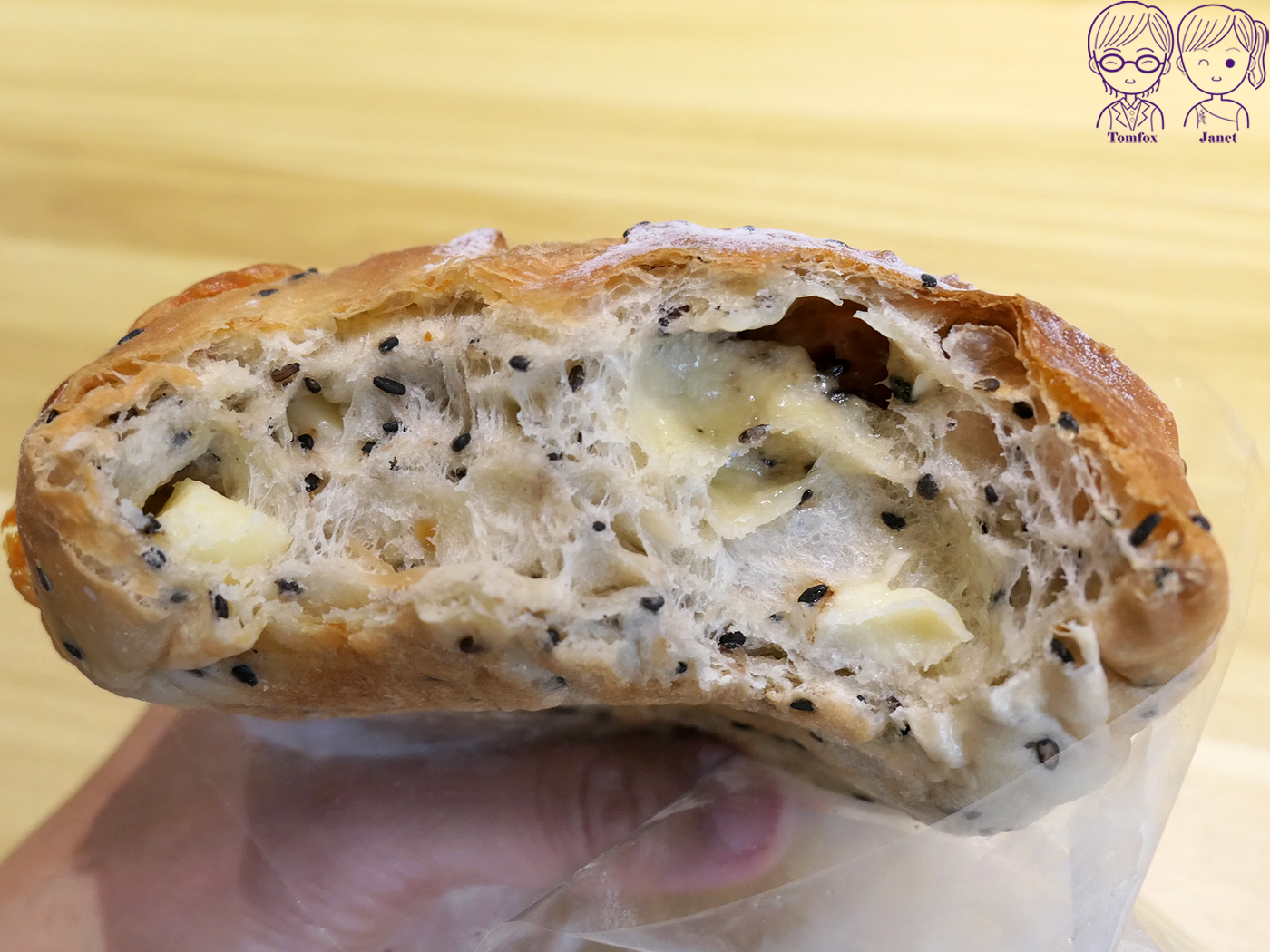 板橋麵包店推薦|Flourish Bakery 江子翠手作麵包咖啡店,冬季限定胖草莓、爆餡時日紫米必吃 - 第22張圖 板橋麵包店推薦|Flourish Bakery 江子翠手作麵包咖啡店,冬季限定胖草莓、爆餡時日紫米必吃